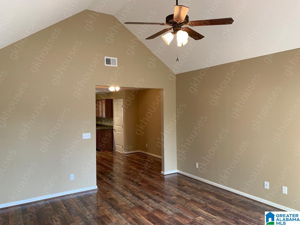 201 Hampton Drive Calera, AL 35040 - Photo 5 of 12