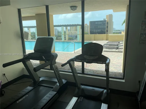 $2,200 | 4242 Northwest 2nd Street, Unit 1407, Miami, FL 33126