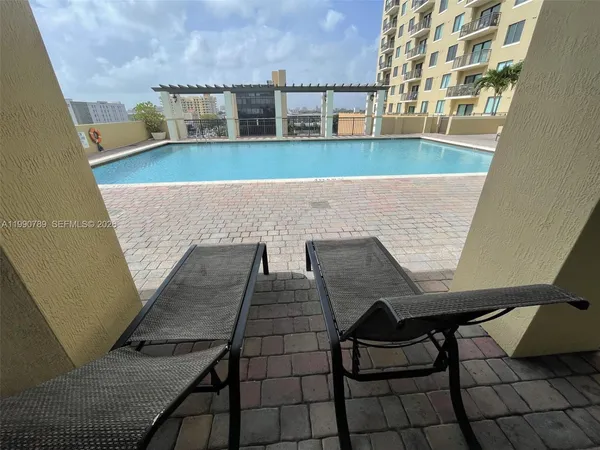 $2,200 | 4242 Northwest 2nd Street, Unit 1407, Miami, FL 33126