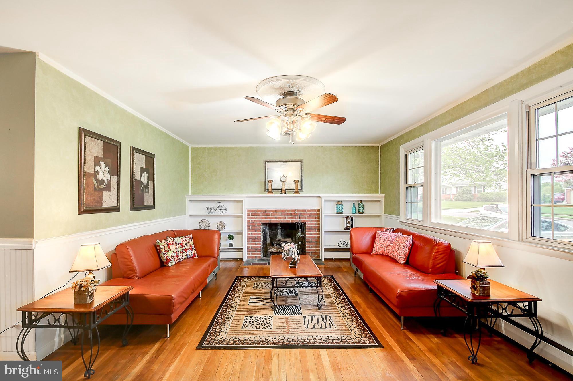 2114 Eastham Road Lutherville-Timonium, MD 21093 - Photo 3 of 30 Living Room