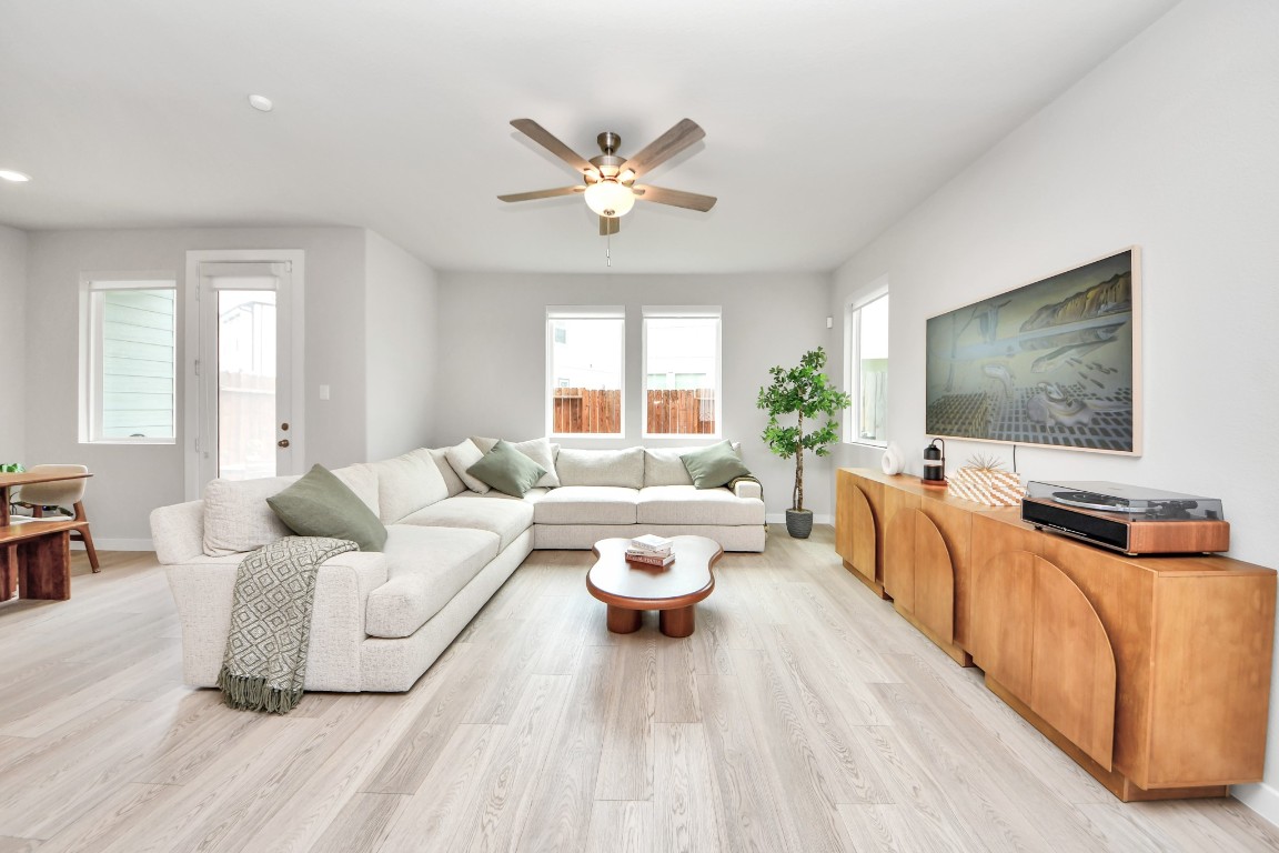 4205 Hatch Silo Lane Houston, TX 77080 - Photo 2 of 36 Bright and open living space with great natural light and a seamless flow.