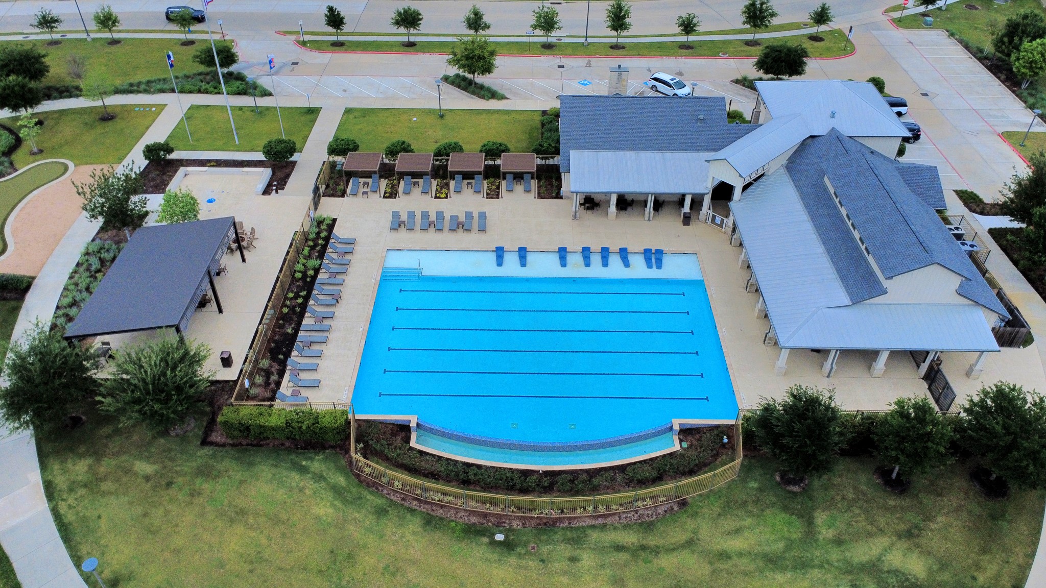 4205 Hatch Silo Lane Houston, TX 77080 - Photo 28 of 36 Community pool