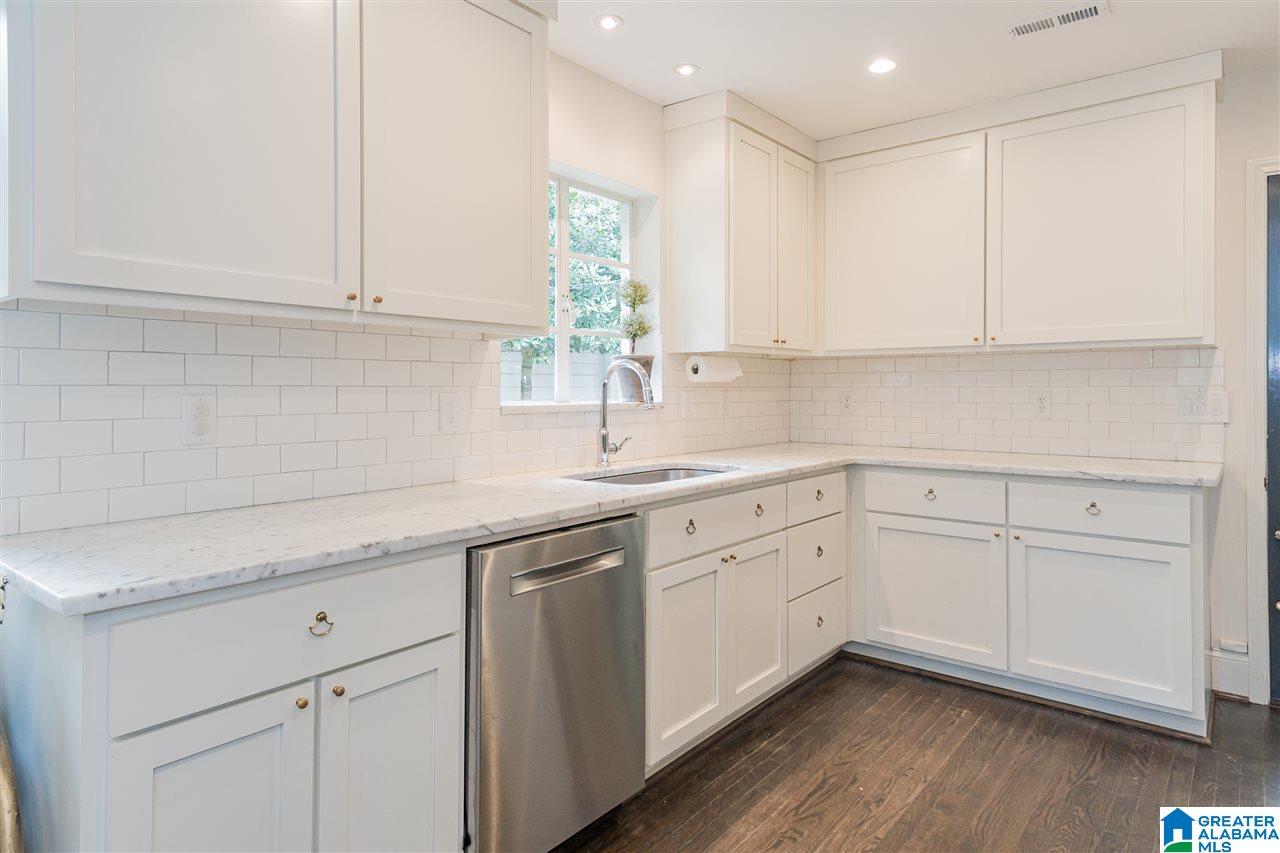 608 Rumson Road Birmingham, AL 35209 - Photo 12 of 35