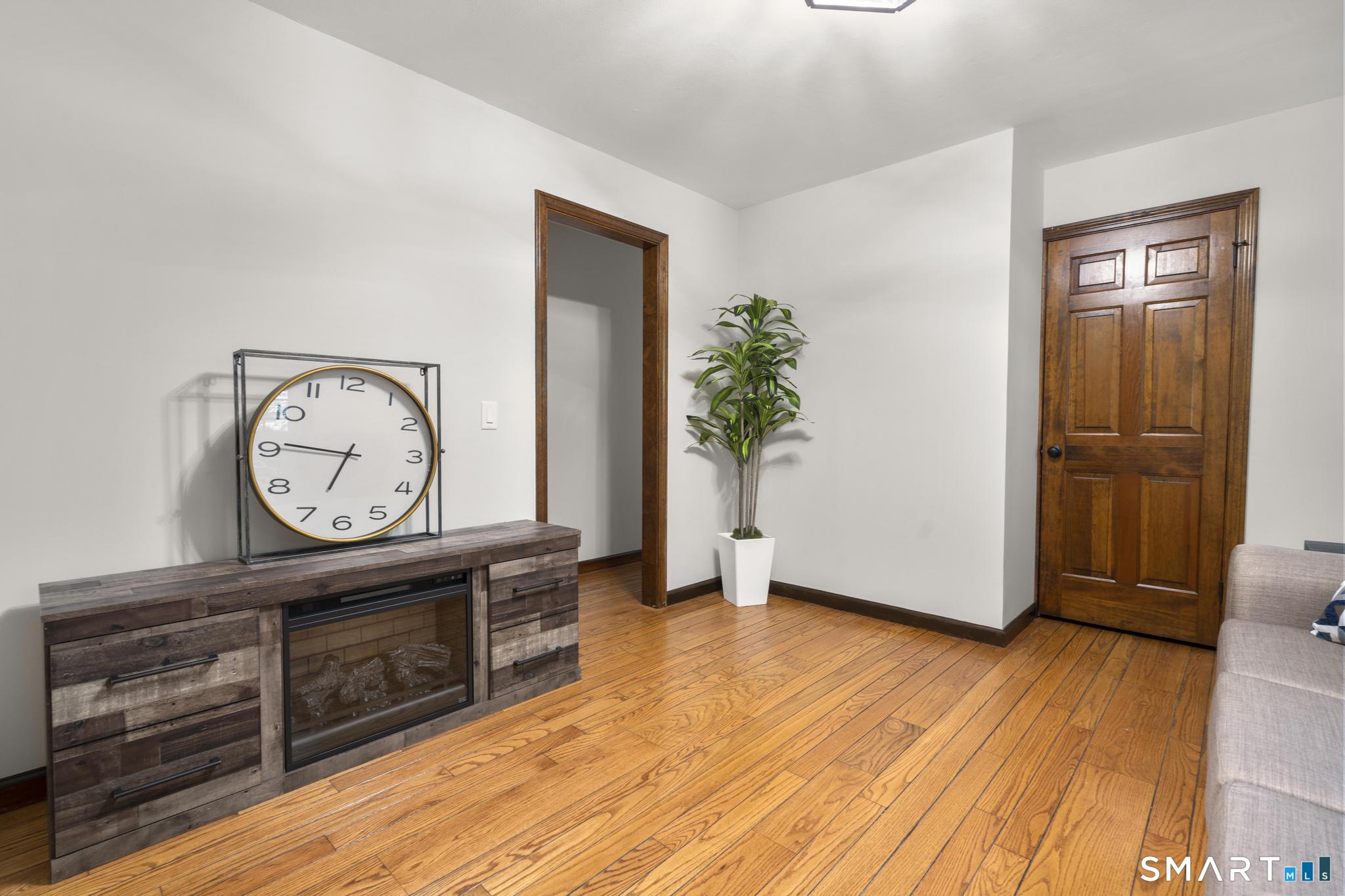 172 Parker Hill Road Killingworth, CT 06419 - Photo 18 of 39