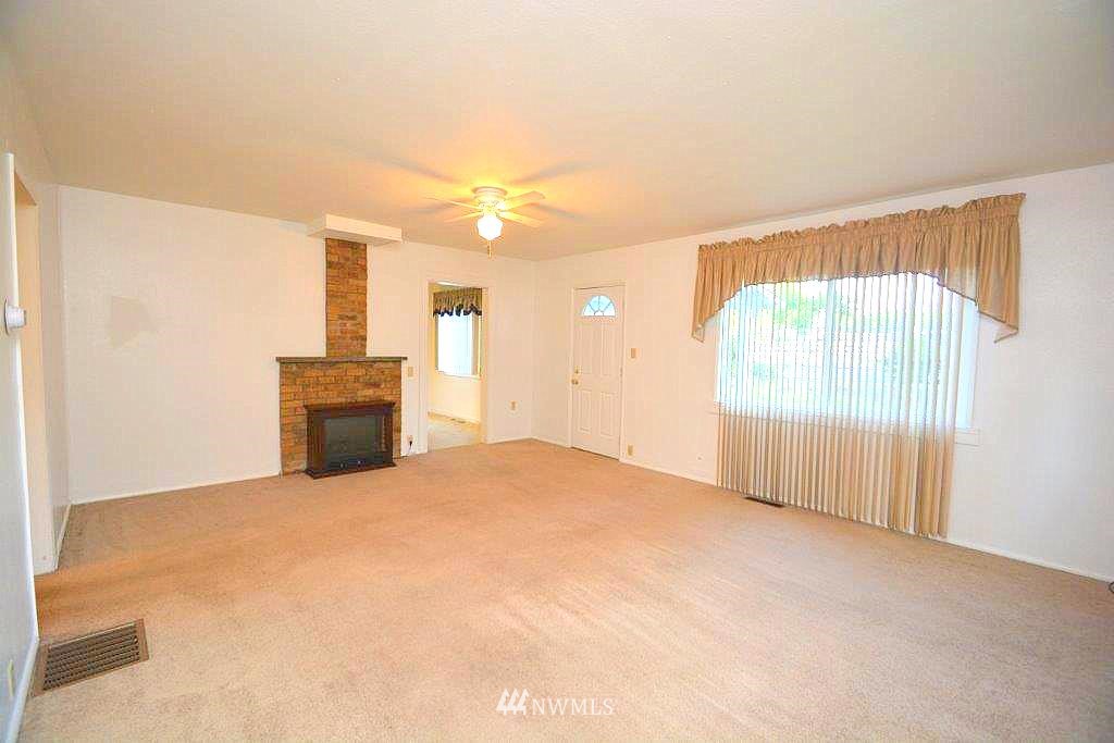 4623 Gay Road East Tacoma, WA 98443 - Photo 13 of 25