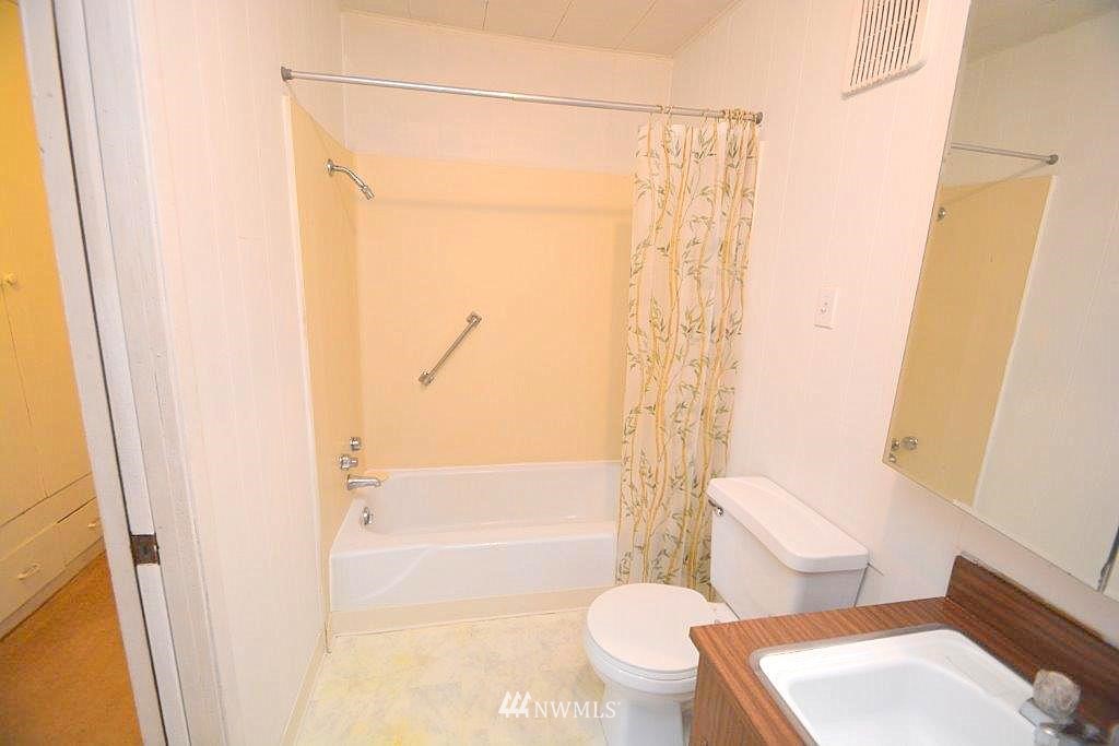 4623 Gay Road East Tacoma, WA 98443 - Photo 16 of 25