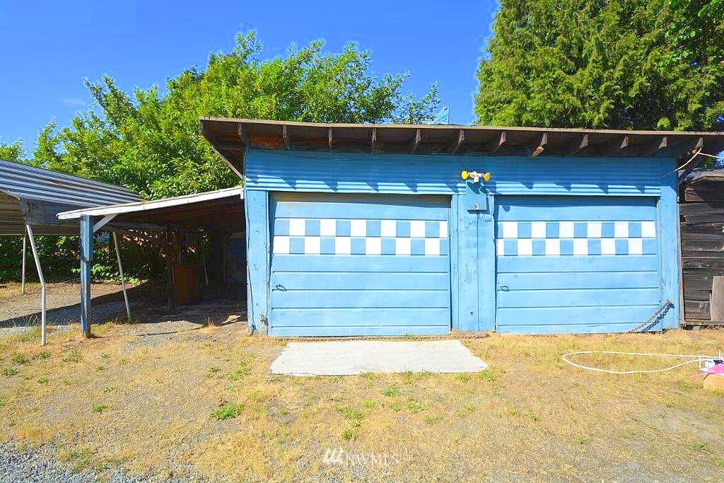 4623 Gay Road East Tacoma, WA 98443 - Photo 5 of 25