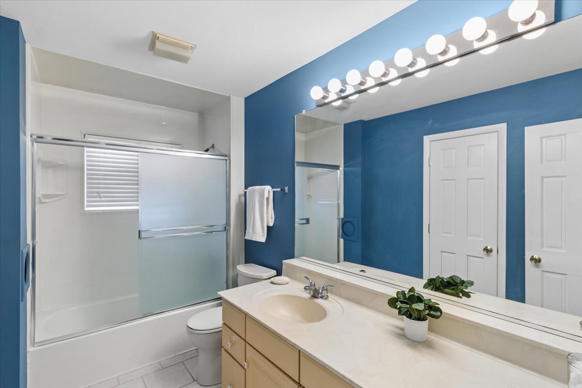 465 West Newport Road Hoffman Estates, IL 60169 - Photo 13 of 24