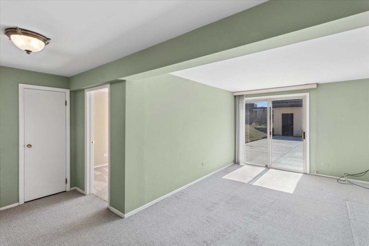 465 West Newport Road Hoffman Estates, IL 60169 - Photo 15 of 24