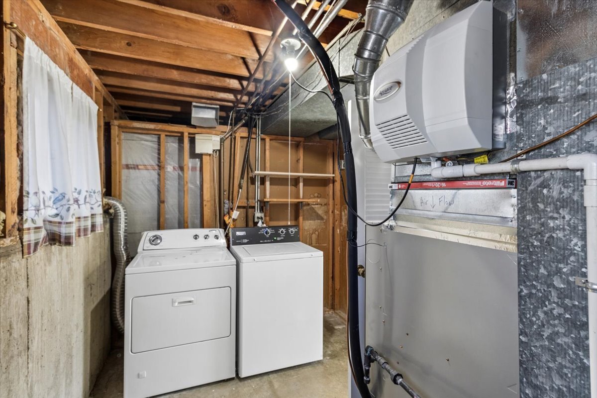 465 West Newport Road Hoffman Estates, IL 60169 - Photo 17 of 24