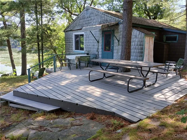 $349,500 | 43206 Murray, Clayton, NY 13624