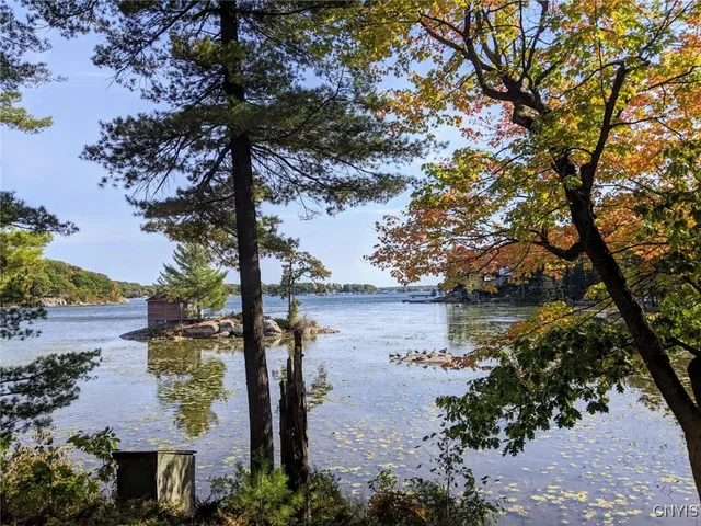 $349,500 | 43206 Murray, Clayton, NY 13624