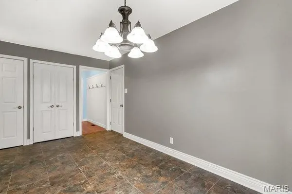 $425,000 | 82 Spencer Trail, St. Peters, MO 63376