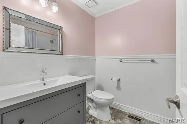 $425,000 | 82 Spencer Trail, St. Peters, MO 63376