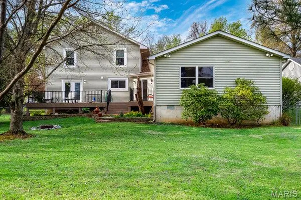 $425,000 | 82 Spencer Trail, St. Peters, MO 63376