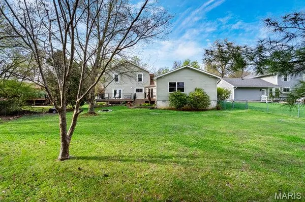$425,000 | 82 Spencer Trail, St. Peters, MO 63376