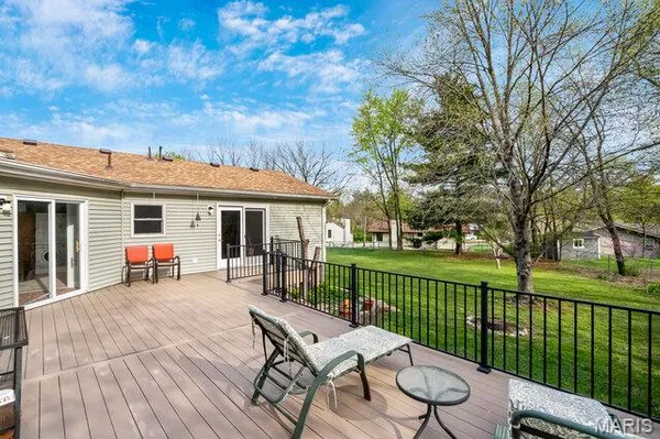 $425,000 | 82 Spencer Trail, St. Peters, MO 63376