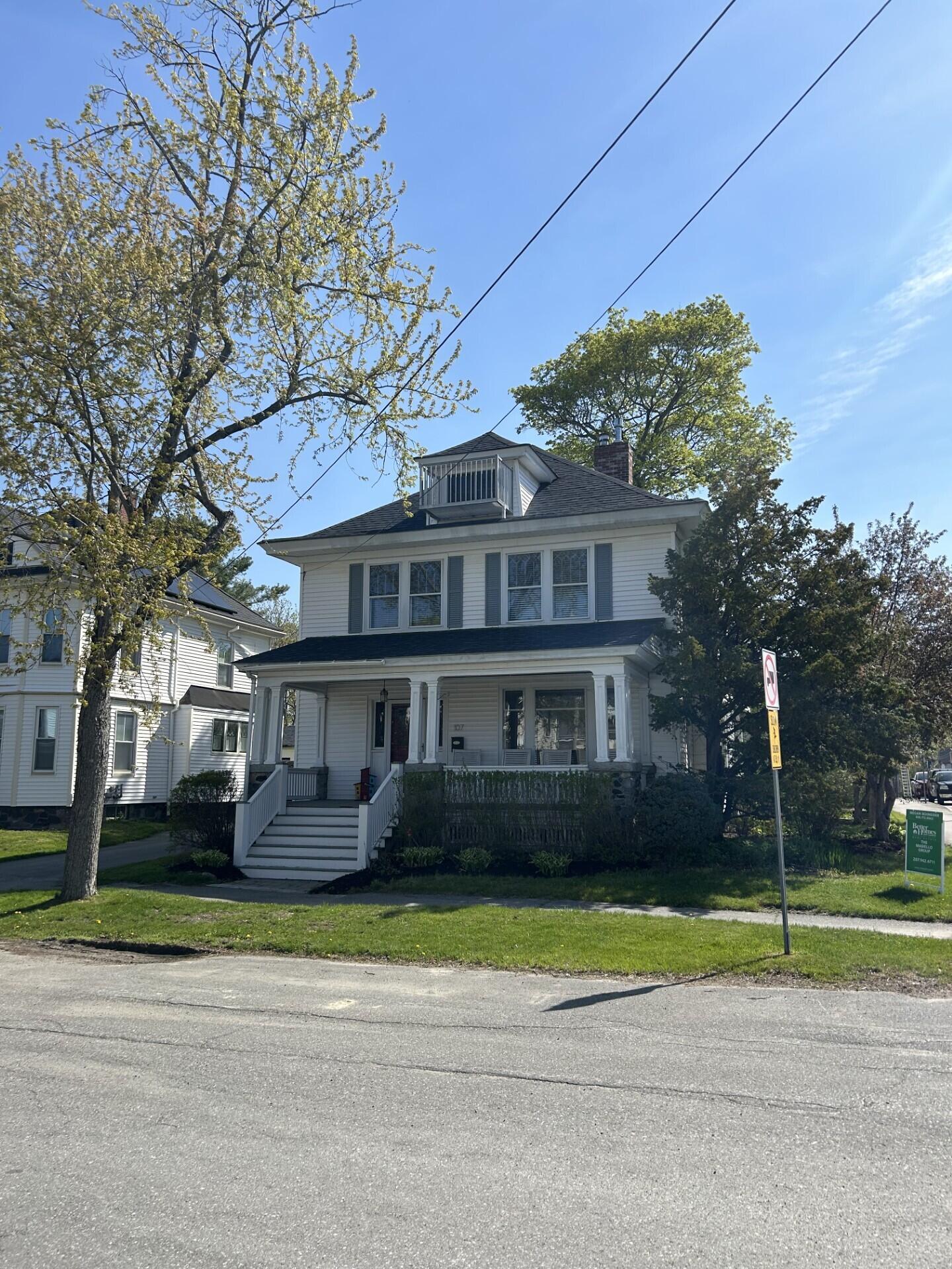 107 Maple Street Bangor, ME 04401 - Photo 1 of 73 sunny facade