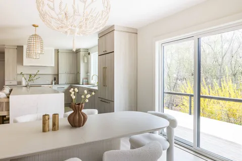 $3,495,000 | 25 White Oak Lane, Southampton, NY 11968
