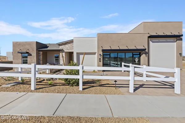 $1,049,500 | 5618 Sierra Pt Court, Prescott, AZ 86305