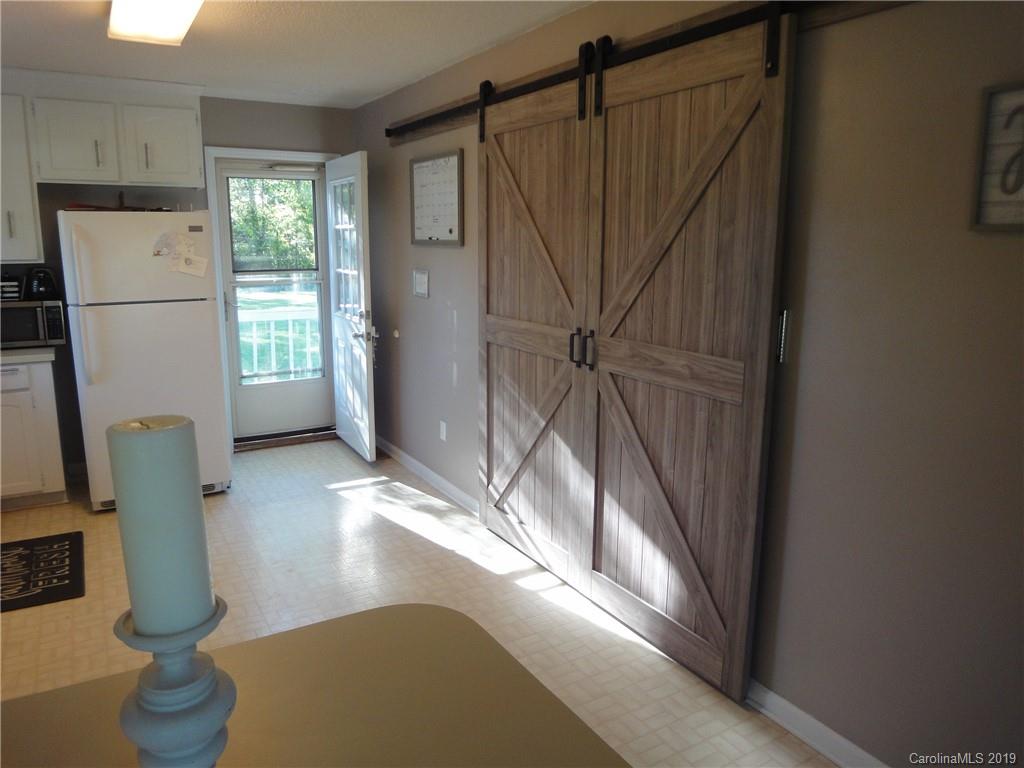 9601 Washam Potts Road Cornelius, NC 28031 - Photo 7 of 18 Gallery Image 7