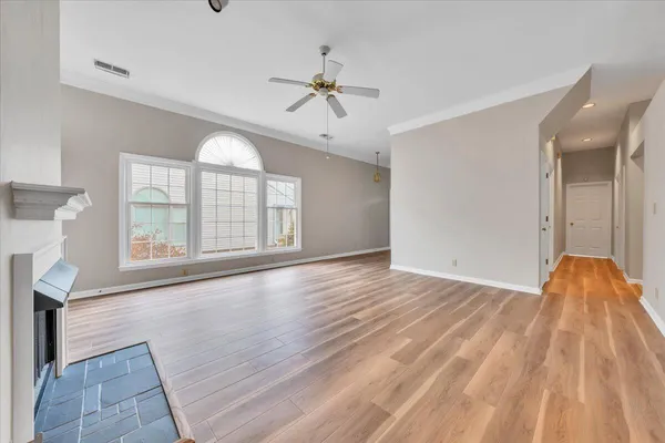 $329,950 | 1980 Ashley Lane Southwest, Roanoke, VA 24018