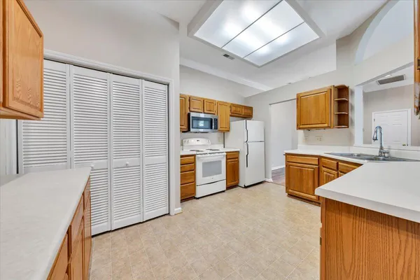 $329,950 | 1980 Ashley Lane Southwest, Roanoke, VA 24018