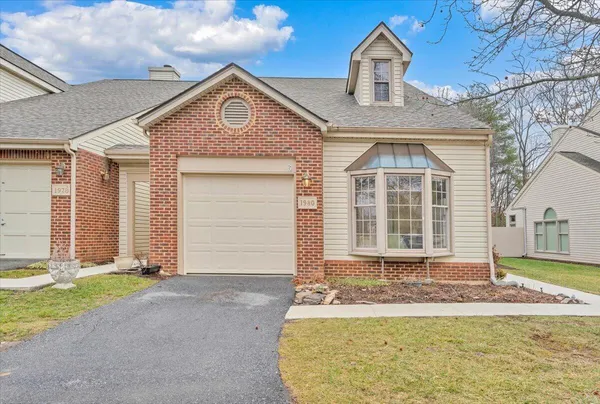 $329,950 | 1980 Ashley Lane Southwest, Roanoke, VA 24018