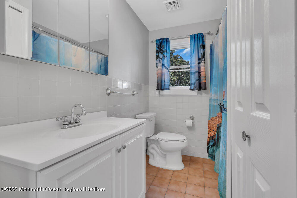 5 Rustic Drive Howell, NJ 07731 - Photo 11 of 21 dsc09875