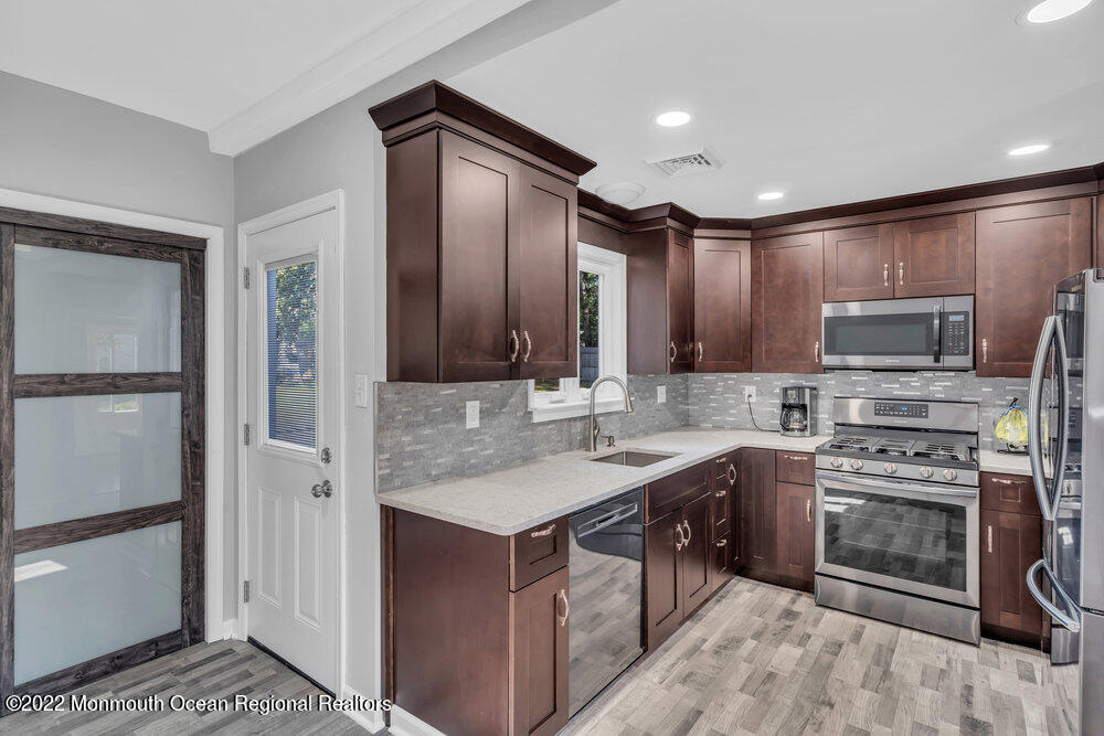 5 Rustic Drive Howell, NJ 07731 - Photo 6 of 21 dsc09900