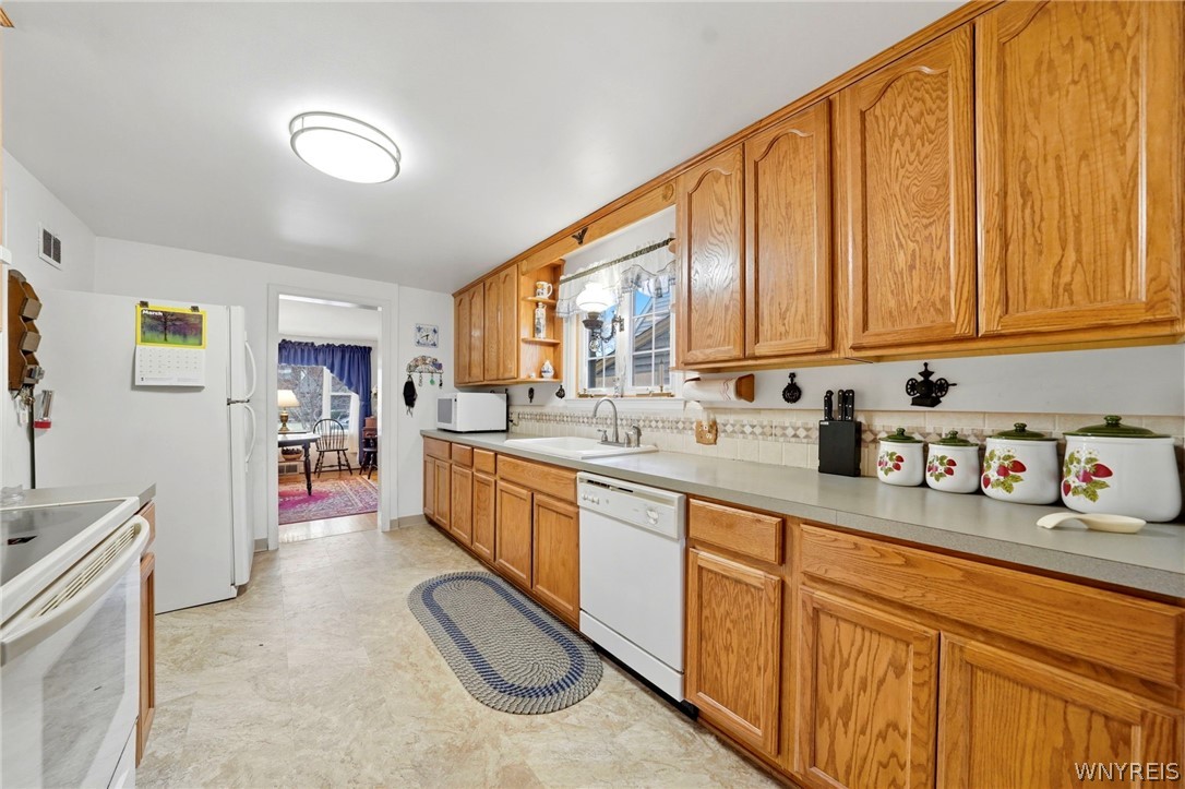 175 Mt Vernon Road Amherst, NY 14226 - Photo 5 of 40