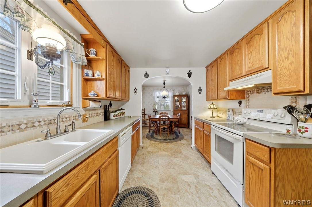 175 Mt Vernon Road Amherst, NY 14226 - Photo 9 of 40