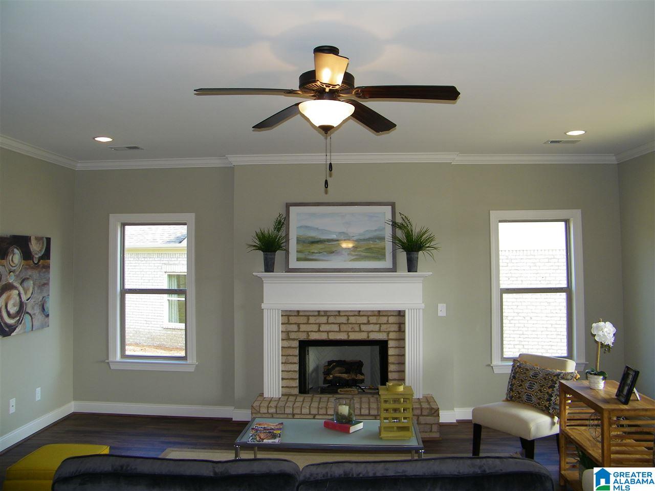 613 Round Road Alabaster, AL 35114 - Photo 8 of 32
