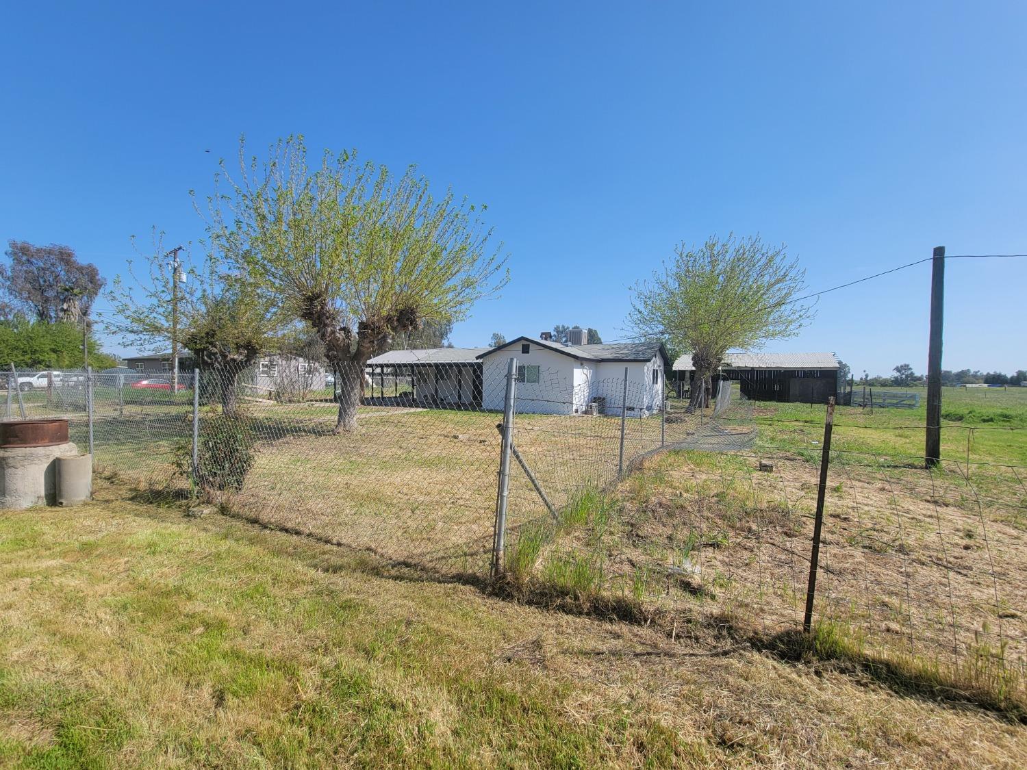 20103 Goodfellow Avenue Reedley, CA 93654 - Photo 4 of 34 Gallery Image 4