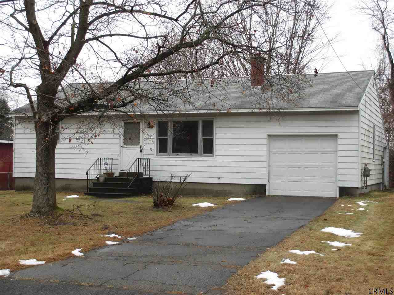 19 Alta Road Schenectady, NY 12304 - Photo 1 of 15 Photo 1