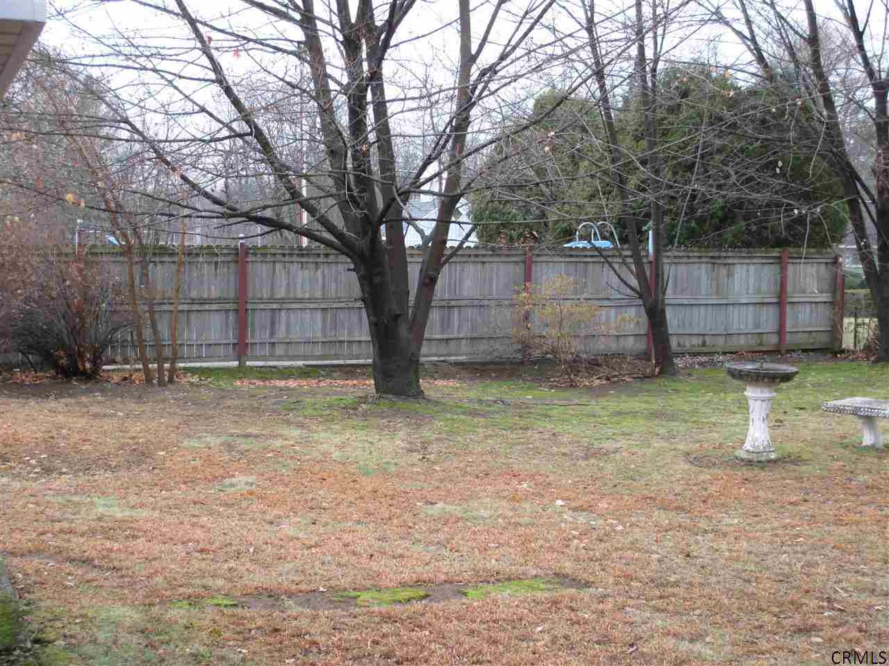 19 Alta Road Schenectady, NY 12304 - Photo 4 of 15 Photo 4