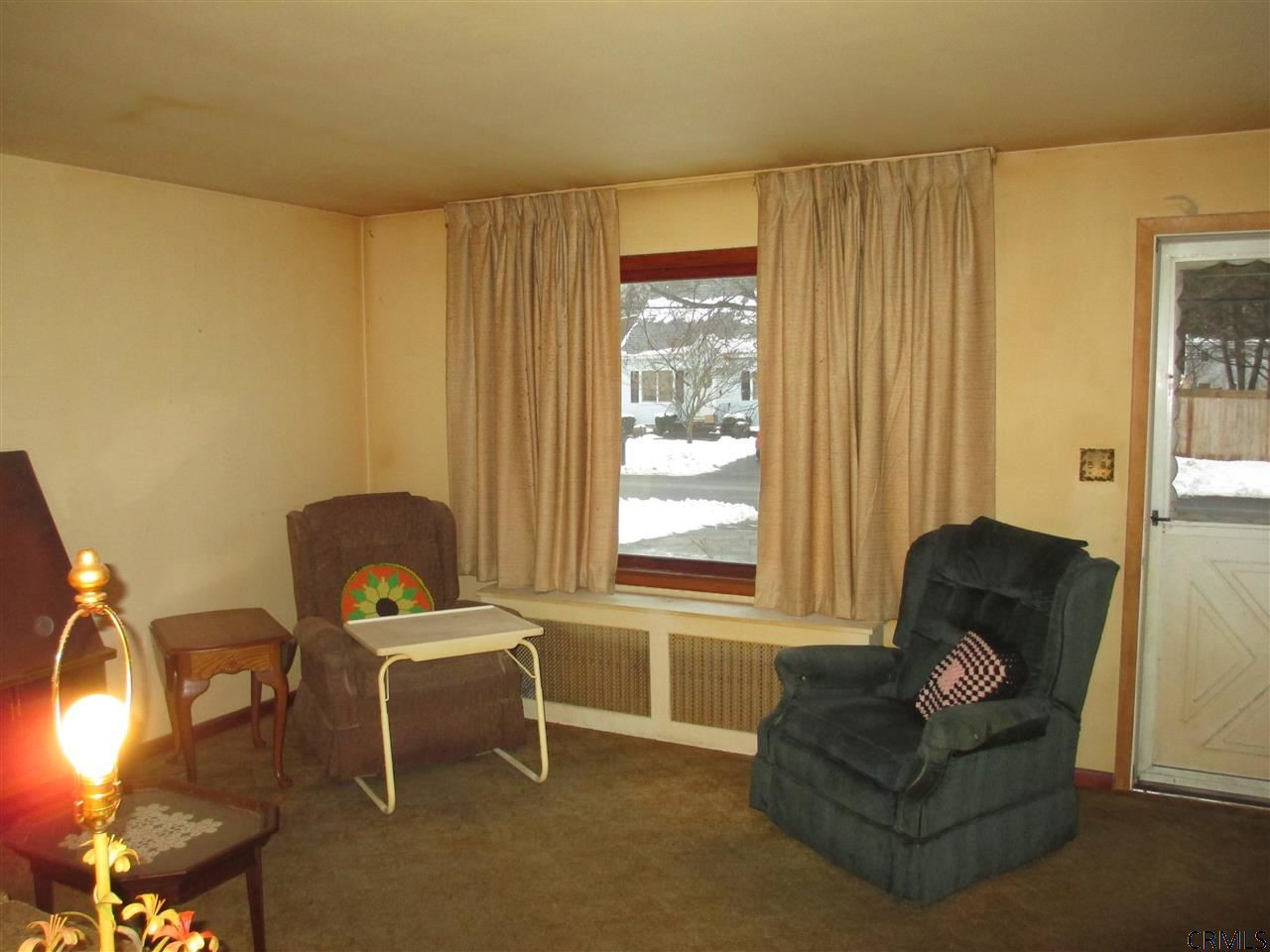 19 Alta Road Schenectady, NY 12304 - Photo 8 of 15 Photo 8