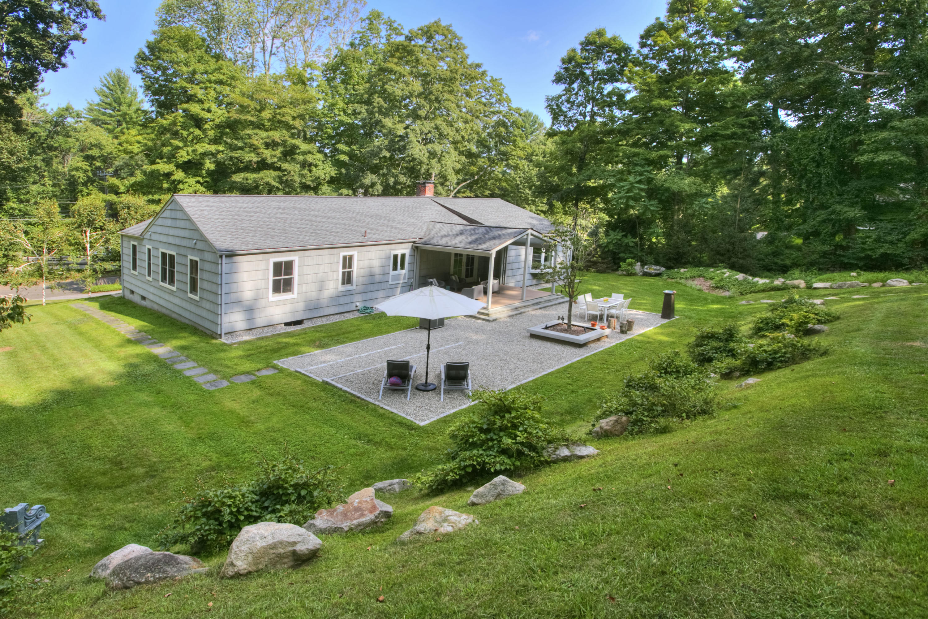 6 Deep Valley Road New Canaan, CT 06840 - Photo 4 of 22 IMG_8667