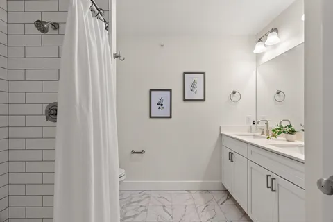 $424,000 | 15 Suffolk Drive, Unit 6, Concord, NH 03303