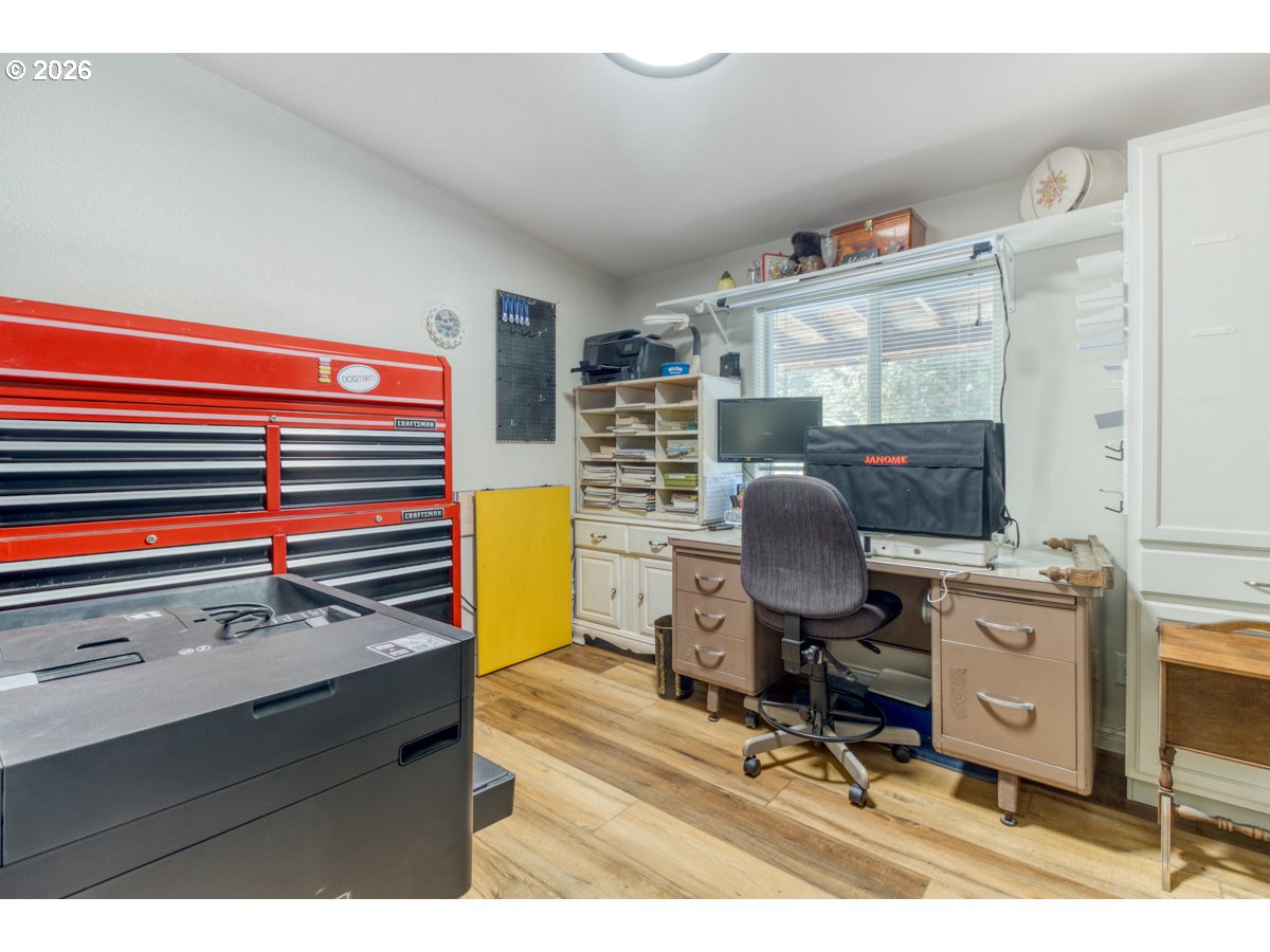 53772 2nd Street La Pine, OR 97739 - Photo 20 of 30