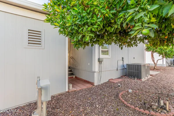 $89,900 | 2650 West Union Hills Drive, Unit 54, Phoenix, AZ 85027