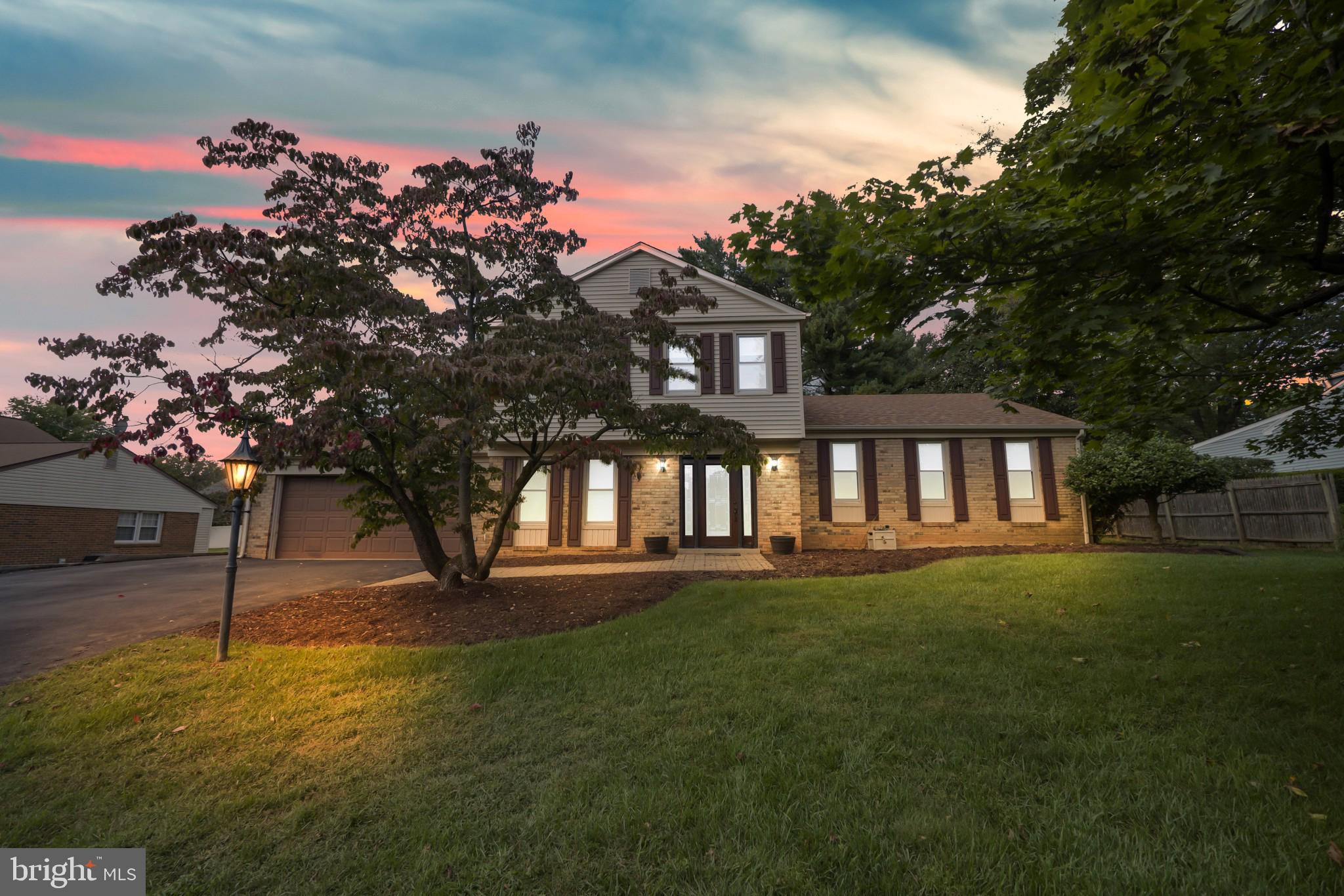 15136 Middlegate Road Silver Spring, MD 20905 - Photo 2 of 28 Gorgeous home on a beautiful lot!