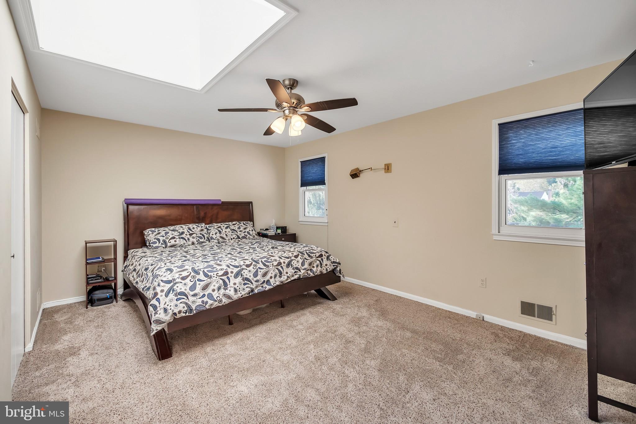 15136 Middlegate Road Silver Spring, MD 20905 - Photo 13 of 28 Owner's Suite