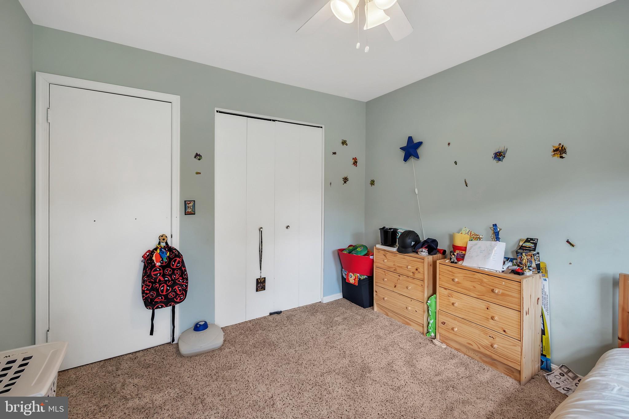 15136 Middlegate Road Silver Spring, MD 20905 - Photo 19 of 28 Dual closet in bedroom