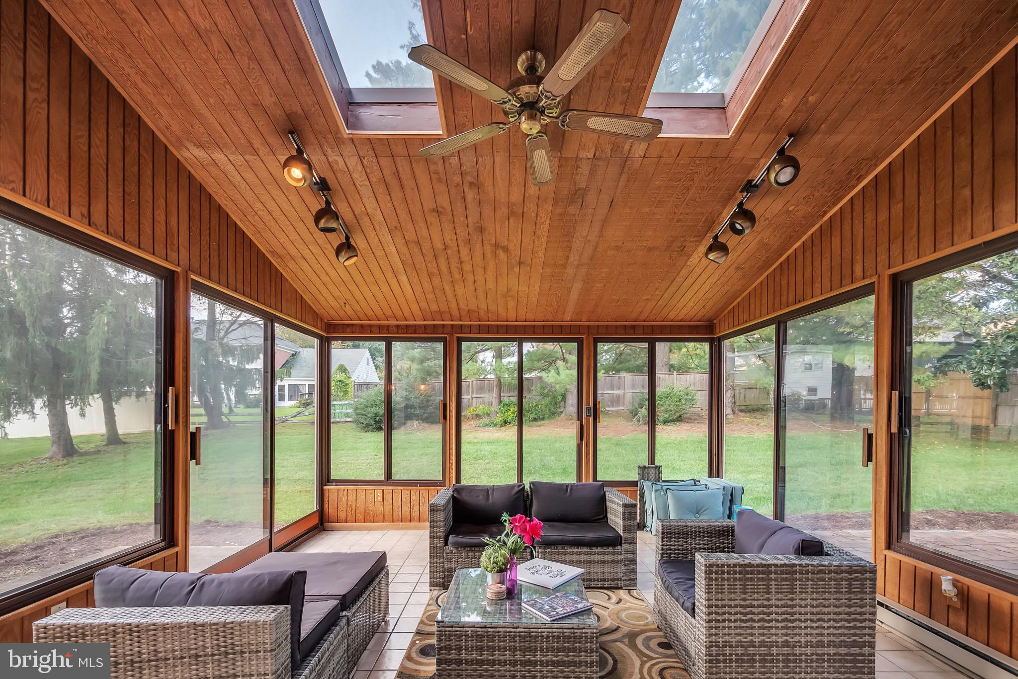 15136 Middlegate Road Silver Spring, MD 20905 - Photo 25 of 28 Multi -Season Patio!