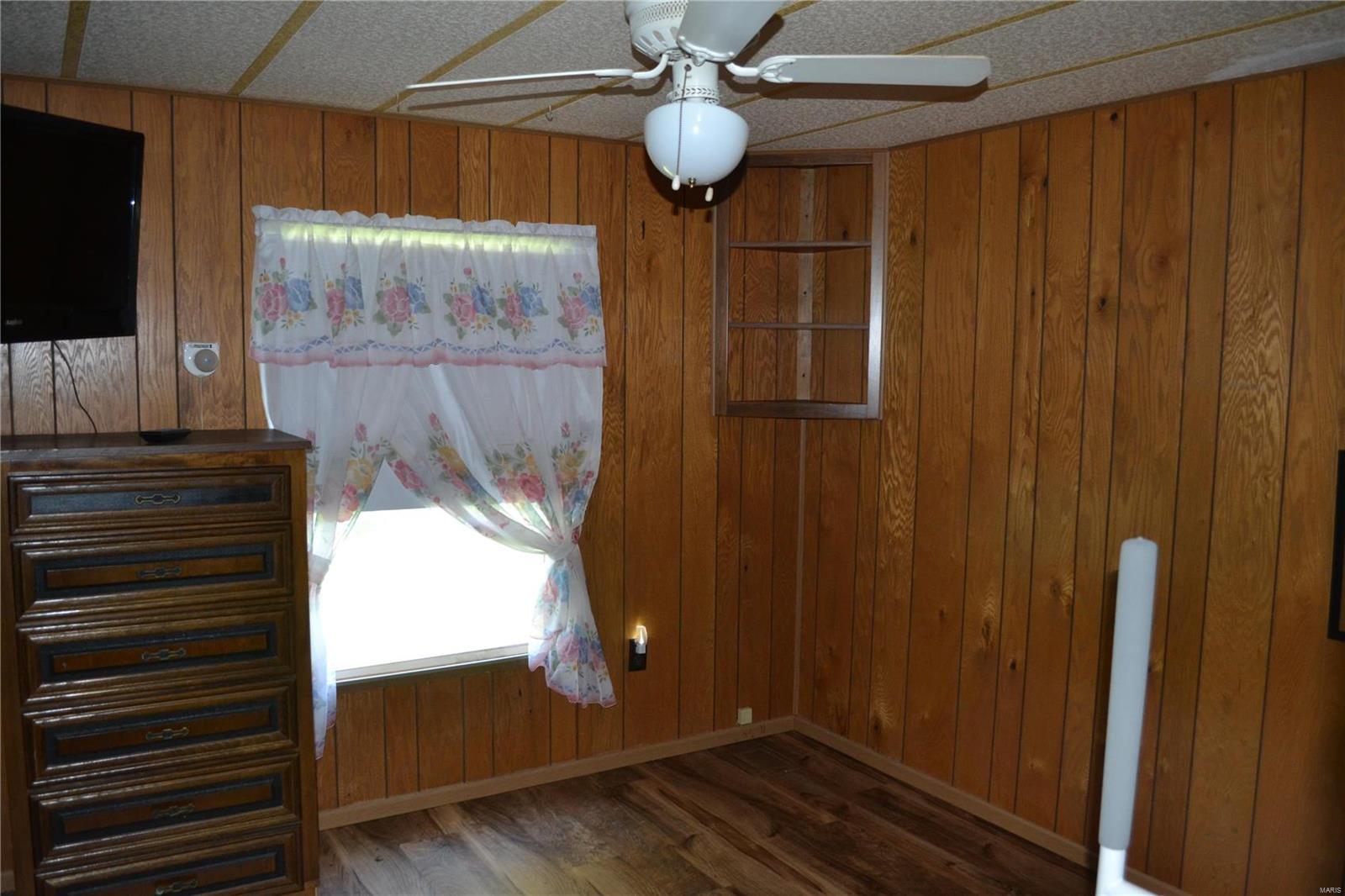 19929 Boulder Road Carlyle, IL 62231 - Photo 17 of 30