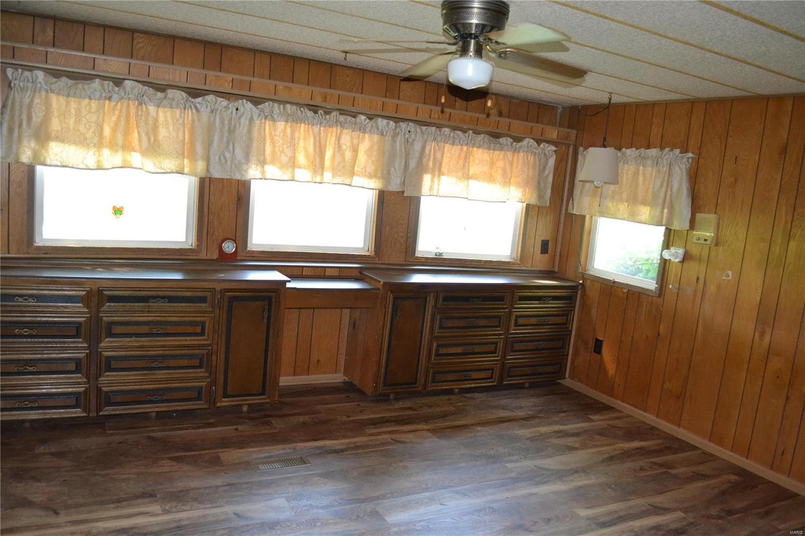 19929 Boulder Road Carlyle, IL 62231 - Photo 26 of 30
