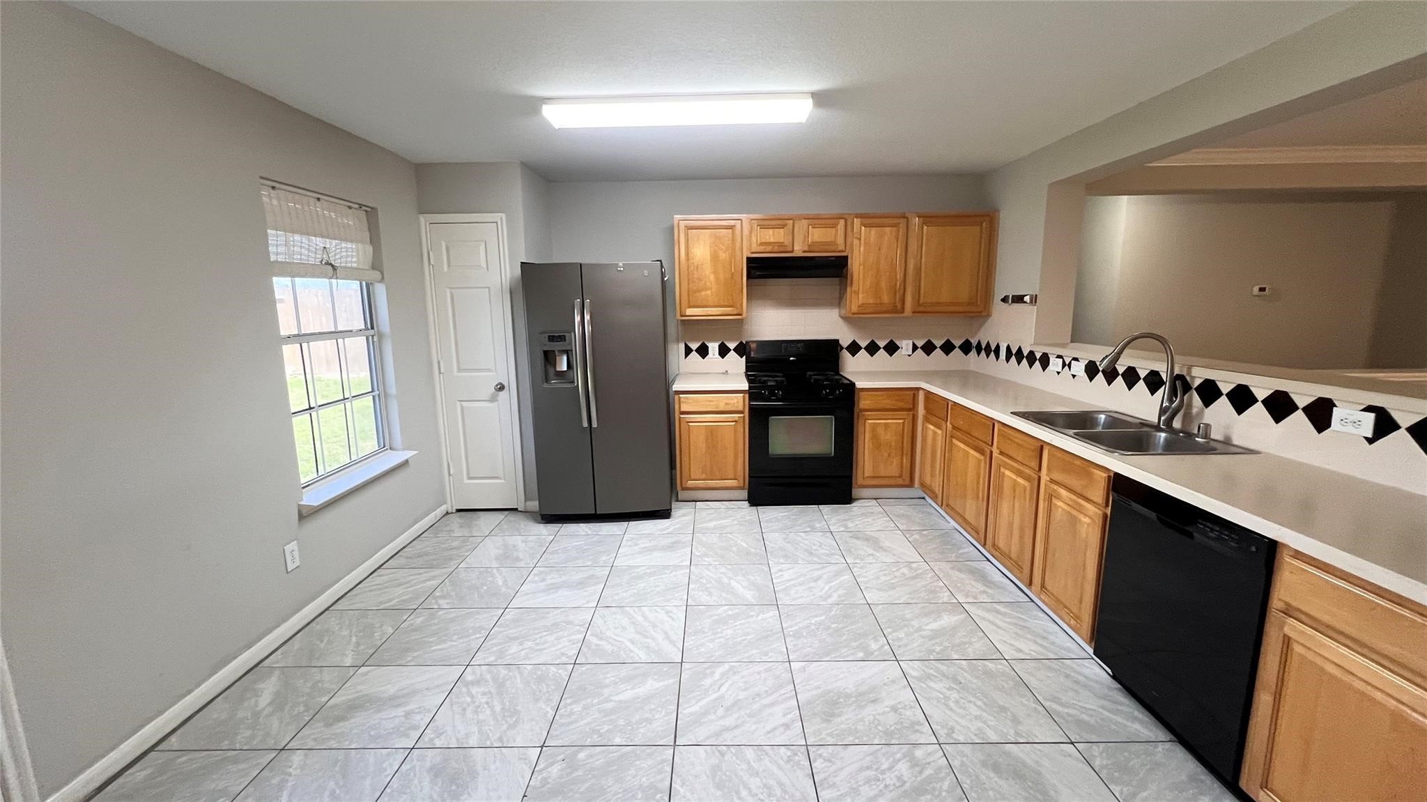 6210 Cottage Stream Lane Spring, TX 77379 - Photo 10 of 18