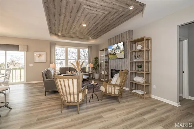 $449,900 | 3043 Eagle Branch Circle, St. Paul, MO 63366