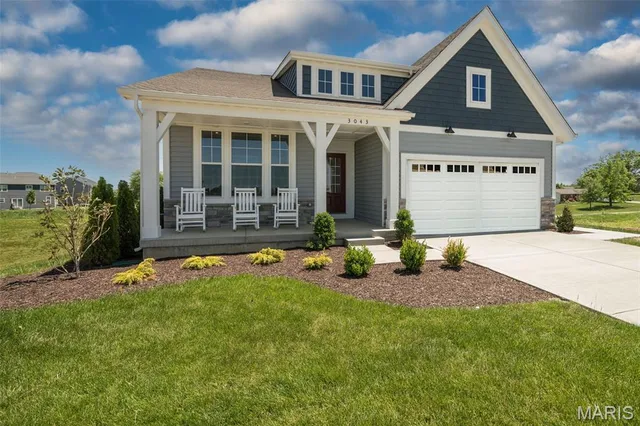 $449,900 | 3043 Eagle Branch Circle, St. Paul, MO 63366